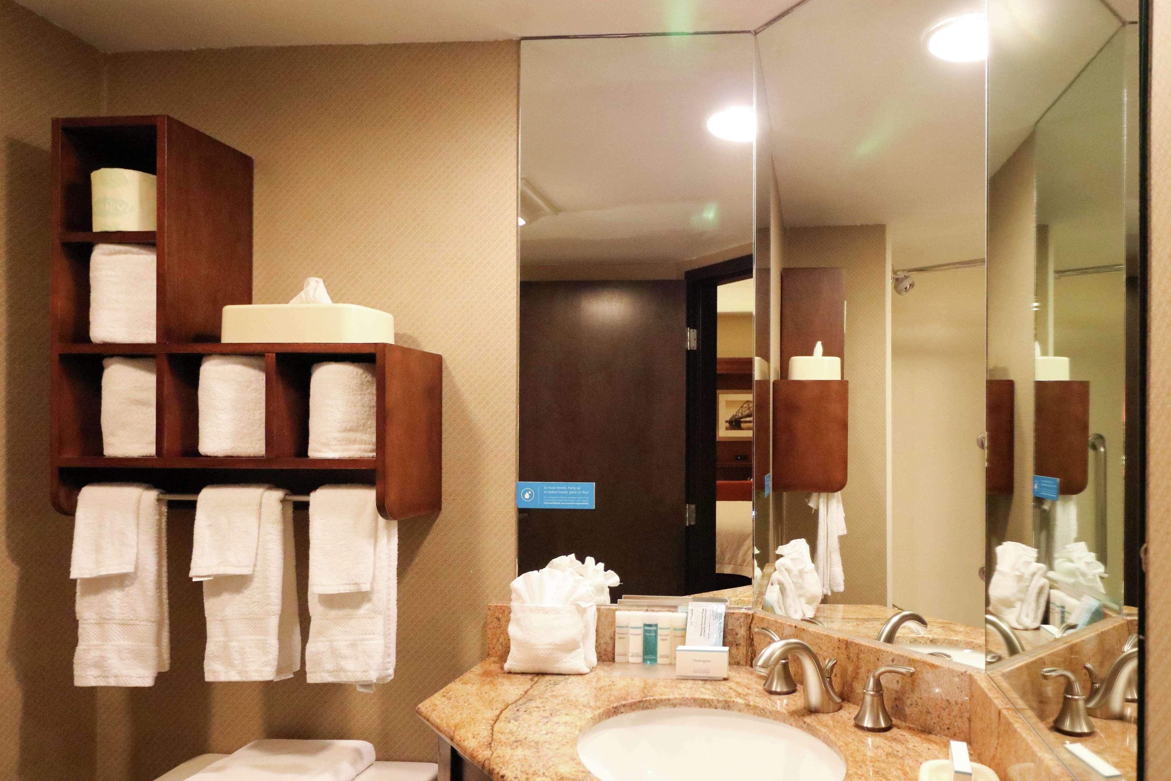 Hampton Inn Columbus-South Grove City Exteriör bild
